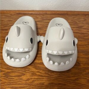 Shark Design Gray Slippers